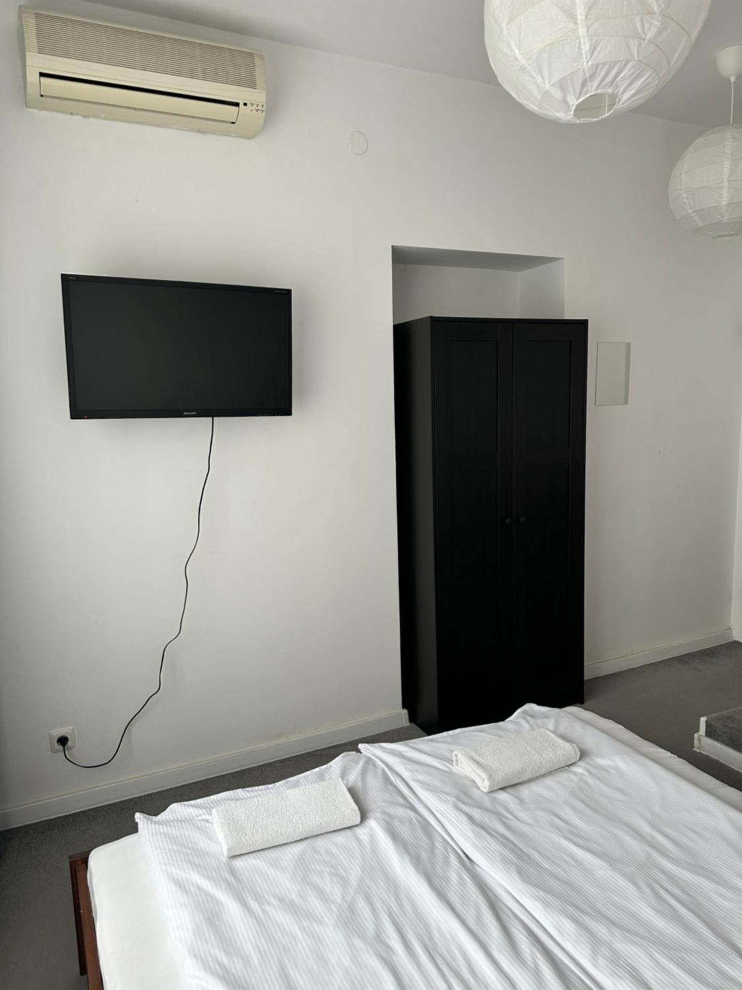 Hostel Demi クラクフ エクステリア 写真