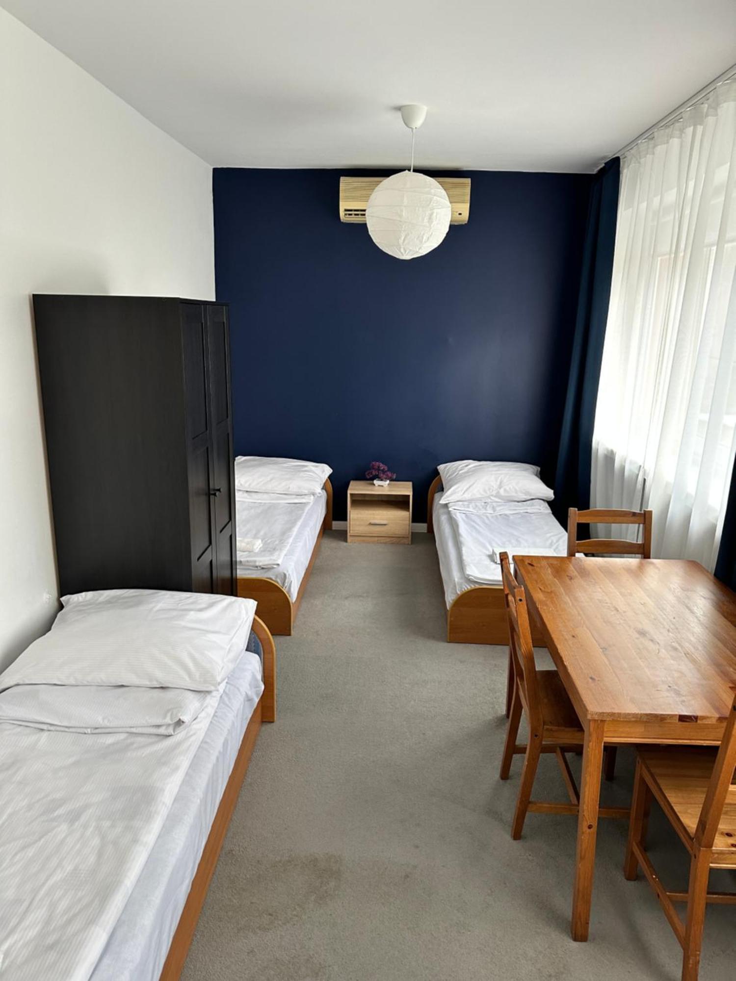 Hostel Demi クラクフ エクステリア 写真